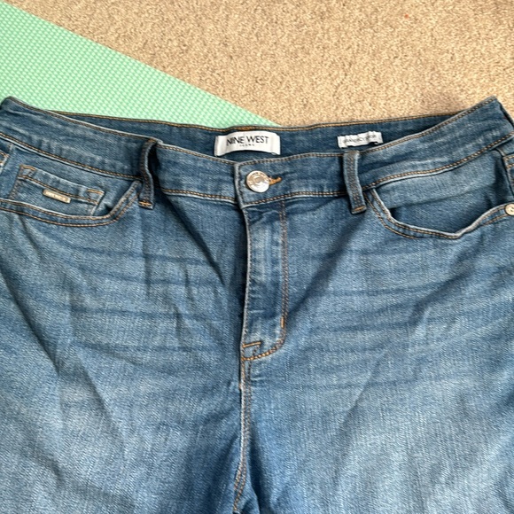 Nine W. denim Jean short - Picture 1 of 4